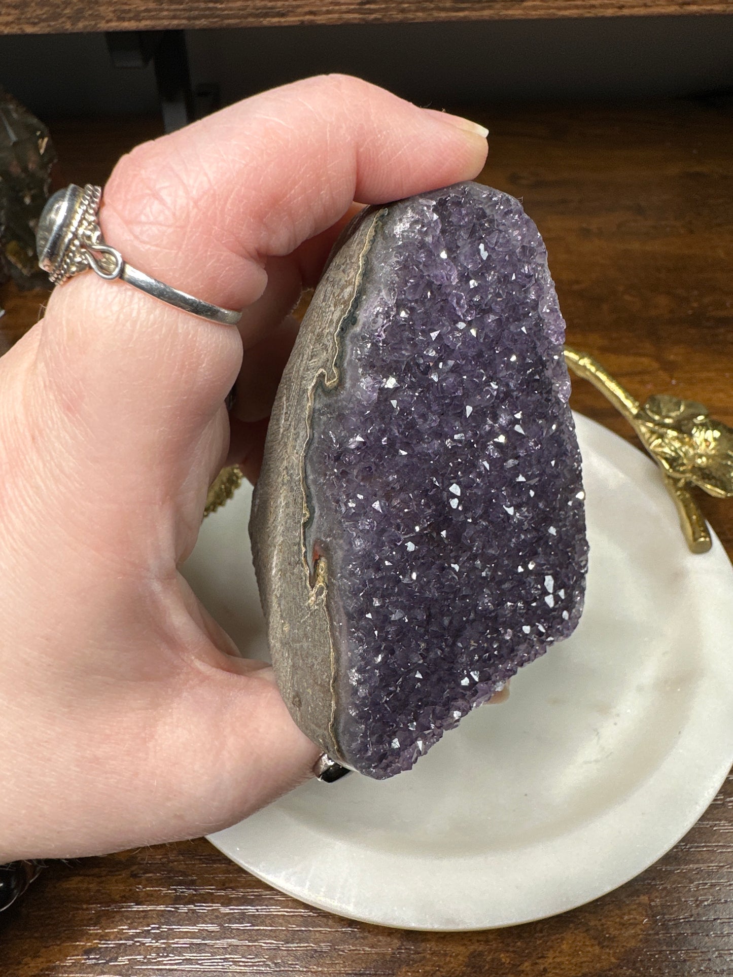 Amethyst Cut Base